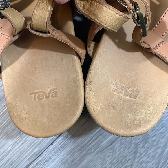 TEVA Strappy Cork Wedge Beige Camel Leather Womens Sandals size 10 - Picture 9 of 11